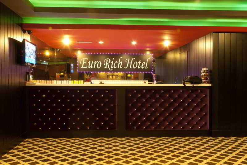 ยูโร ริช โฮเต็ล เมลลาก้า Hotel Malacca ภายนอก รูปภาพ